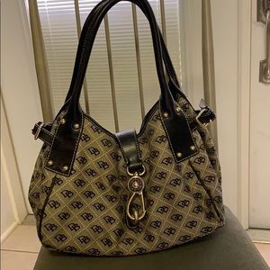 Dooney & Bourke HandBag